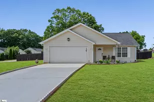 707 Mirabelle Ct, Spartanburg, SC 29301 - Photo 2