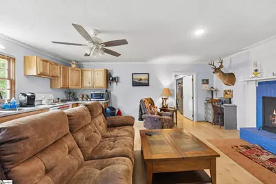 109 Wilton E. Hall Road, Starr, SC 29684 - Photo 14