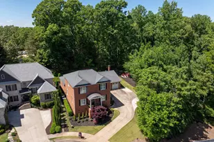 19 English Ivy Ln, Greenville, SC 29609 - Photo 4