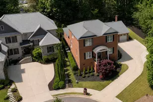 19 English Ivy Ln, Greenville, SC 29609 - Photo 4