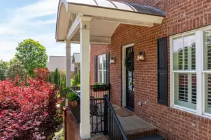 19 English Ivy Ln, Greenville, SC 29609 - Photo 4