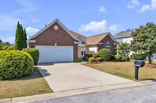 105 Eagles View Ct, Easley, SC 29642 - Photo 2
