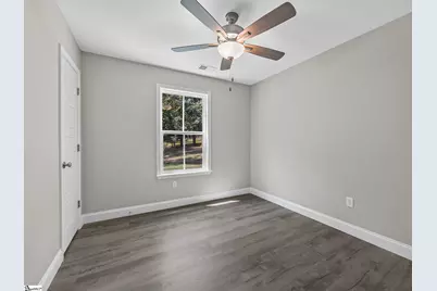 1075 E Prince Road, Landrum, SC 29356 - Photo 26