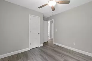 1075 E Prince Rd, Landrum, SC 29356 - Photo 24