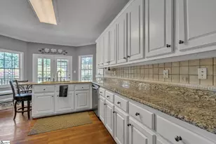 340 Teakwood Dr, Easley, SC 29640 - Photo 8