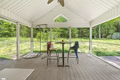 319 Brookside Drive, Union, SC 29379 - Photo 2