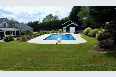 305 E Prince Road, Landrum, SC 29356 - Photo 36