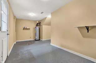 221 Brooklane Ct, Easley, SC 29642 - Photo 10