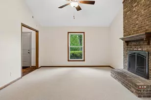 1606 Winding Way, Taylors, SC 29687 - Photo 6