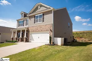 221 Fountain Oak Ln, Easley, SC 29642 - Photo 2