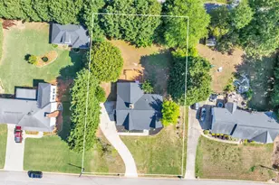 203 Briggs Dr, Easley, SC 29642 - Photo 28