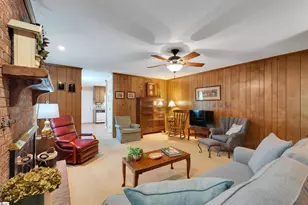 401 Woodland Way, Laurens, SC 29360 - Photo 8