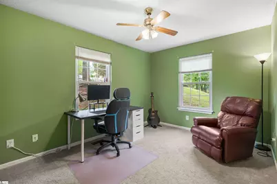 1401 Winding Way, Taylors, SC 29687 - Photo 14