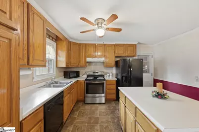 18 Fairlane Drive, Mauldin, SC 29662 - Photo 12