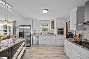 4 Rhonda Ct, Greenville, SC 29617 - Photo 14