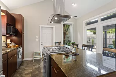 220 Cumberland Avenue, Greenville, SC 29607 - Photo 12