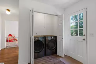 21 Cobblestone Rd, Greenville, SC 29615 - Photo 12