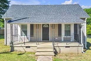 104 Lake Ave, Greer, SC 29650 - Photo 1