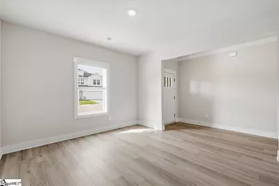 423 Ragland Avenue, Greer, SC 29651 - Photo 6