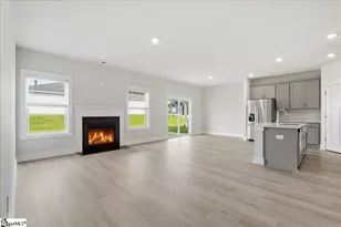 423 Ragland Ave, Greer, SC 29651 - Photo 8