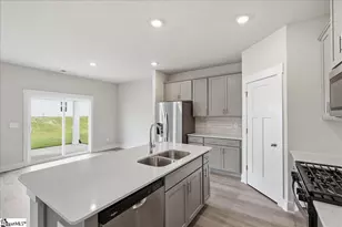 423 Ragland Ave, Greer, SC 29651 - Photo 14