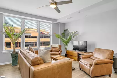 100 E Washington Street #Unit 52, Greenville, SC 29601 - Photo 6