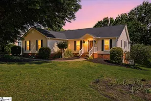 109 Newkirk Way, Travelers Rest, SC 29690 - Photo 2