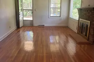 263 Baker Cir, Marietta, SC 29661 - Photo 2