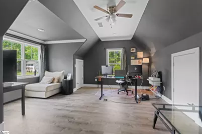 101 S Valley Lane, Greenville, SC 29611 - Photo 16