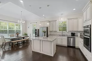 101 S Valley Ln, Greenville, SC 29611 - Photo 10