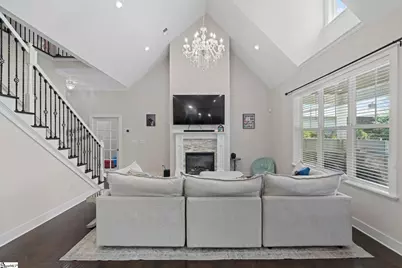 101 S Valley Lane, Greenville, SC 29611 - Photo 6