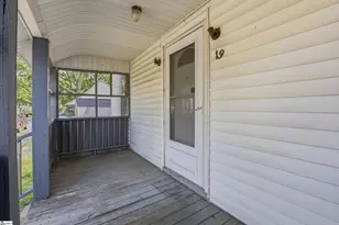 19 Geer St, Belton, SC 29627 - Photo 4