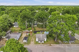 19 Geer St, Belton, SC 29627 - Photo 24