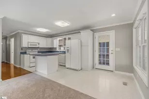 104 Lake Hill Dr, Fair Play, SC 29643 - Photo 6
