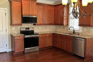 39 Briarhill Dr, Simpsonville, SC 29680 - Photo 10