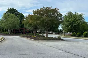 39 Briarhill Dr, Simpsonville, SC 29680 - Photo 28