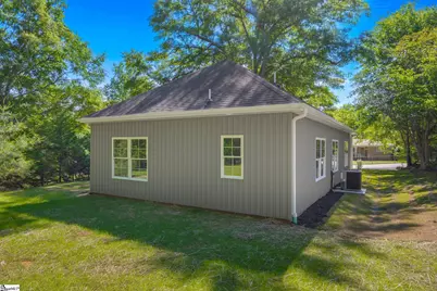 219 Maplecroft Street, Liberty, SC 29657 - Photo 34
