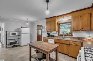 101 Zion Heights Ct, Easley, SC 29642 - Photo 8