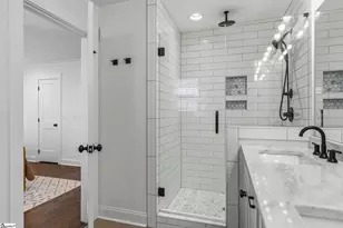 8 Griffin St, Greenville, SC 29601 - Photo 26