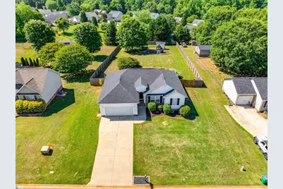 163 Summer Lady Lane, Boiling Springs, SC 29316 - Photo 2