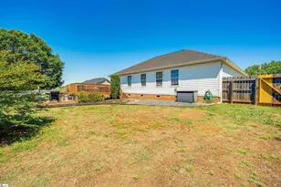 163 Summer Lady Ln, Boiling Springs, SC 29316 - Photo 32
