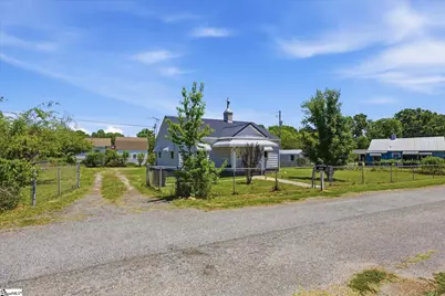 301 Pecan Drive, Calhoun Falls, SC 29628 - Photo 4