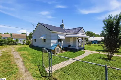 301 Pecan Drive, Calhoun Falls, SC 29628 - Photo 6