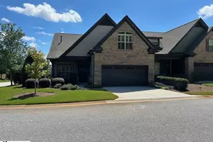 207 Bell Heather Ln, Greer, SC 29650 - Photo 2