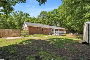 218 Crestwood Dr, Greenville, SC 29609 - Photo 38