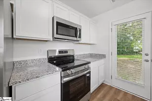 438 N Forest St, Spartanburg, SC 29303 - Photo 18