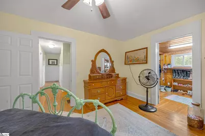 698 Pumpkintown Highway, Pickens, SC 29671 - Photo 16