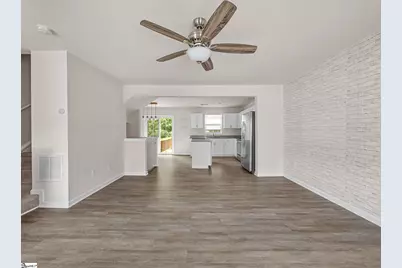 225 Coldwater Creek Court, Simpsonville, SC 29680 - Photo 2
