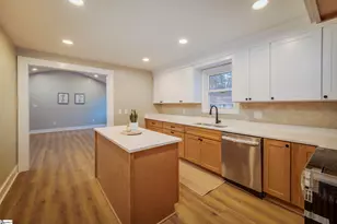 17 Riverview Cir, Greenville, SC 29611 - Photo 20