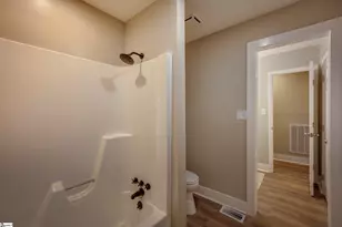 17 Riverview Cir, Greenville, SC 29611 - Photo 32